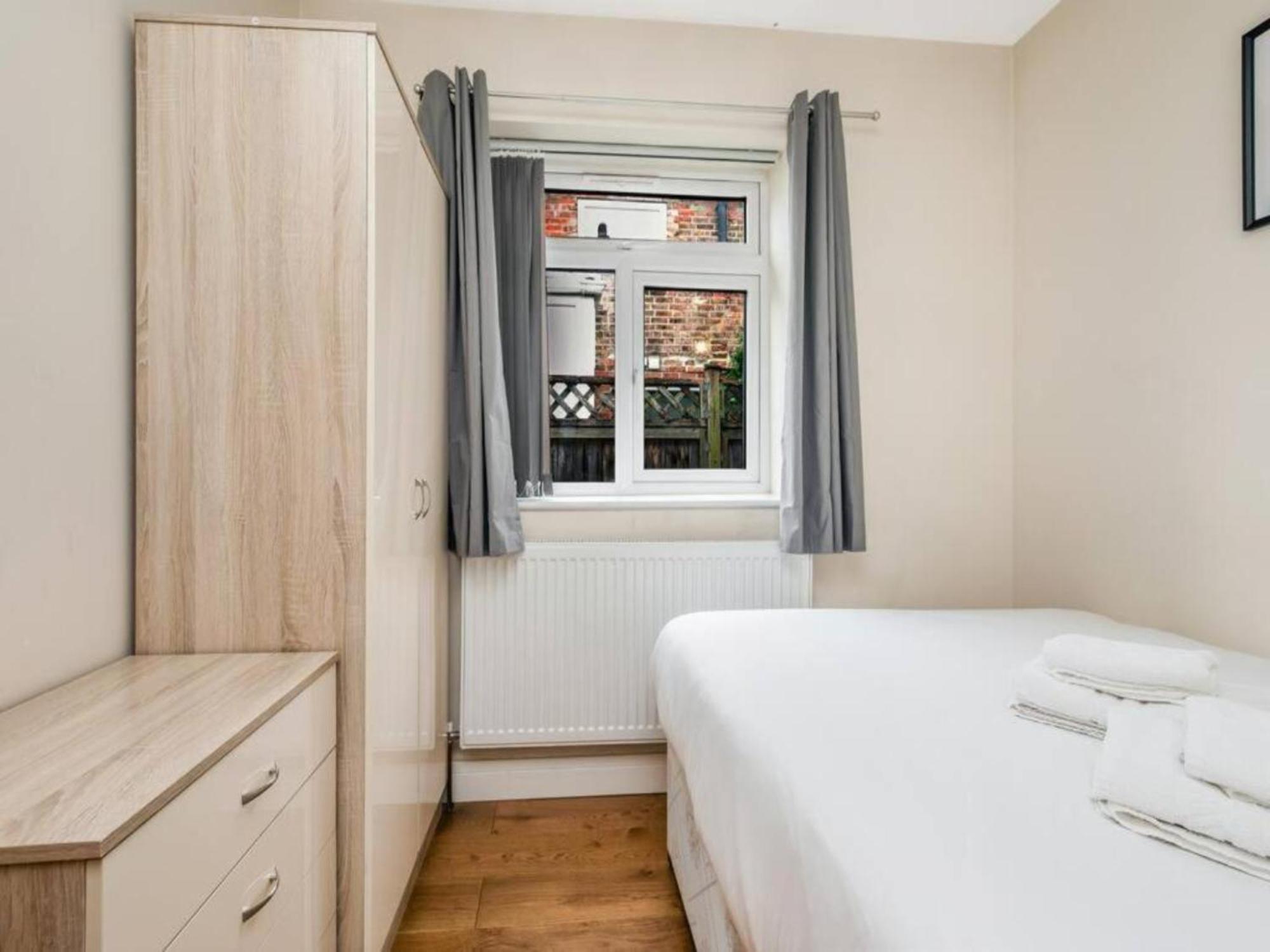 Pass The Keys Ealing Queen Of The Suburbs 2Bd Apartment London Exterior photo