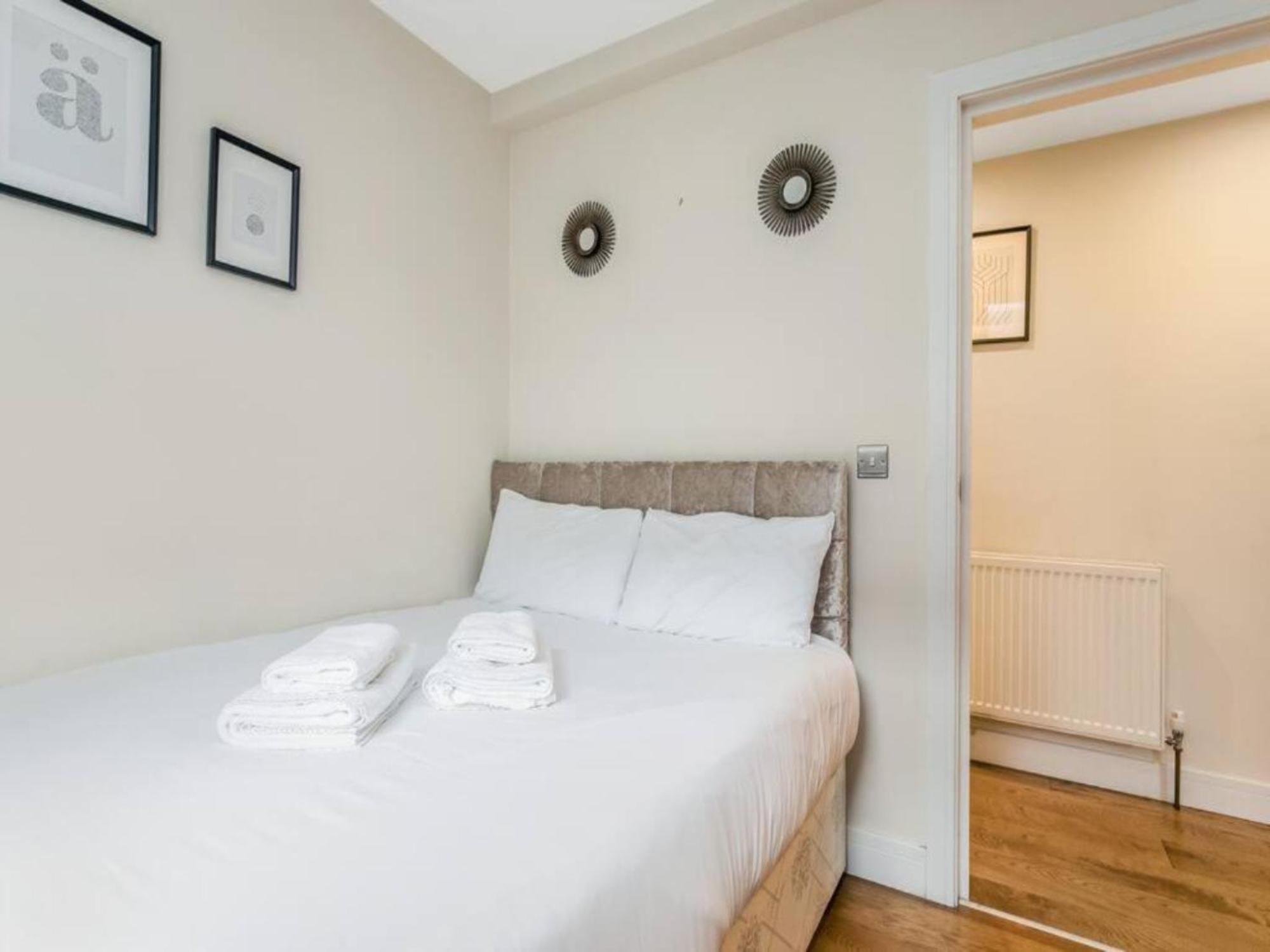 Pass The Keys Ealing Queen Of The Suburbs 2Bd Apartment London Exterior photo